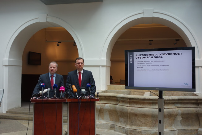 Prezentace 5x2 kroků ve školství