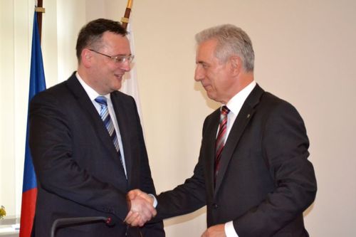 Slavnostní otevření Saského kontaktního centra: premiér České republiky Petr Nečas a premiér Svobodného státu Sasko Stanislaw Ti